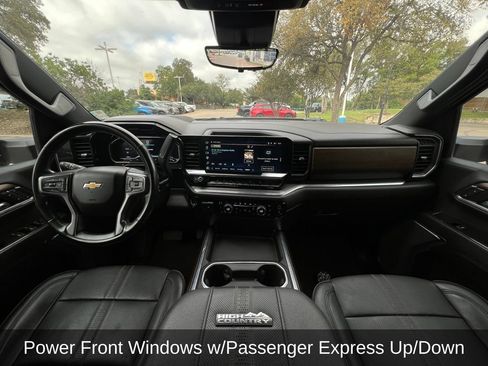 Used 2024 Chevrolet Silverado 2500 High Country w/ High Country Premium Package AWD/4WD image 12
