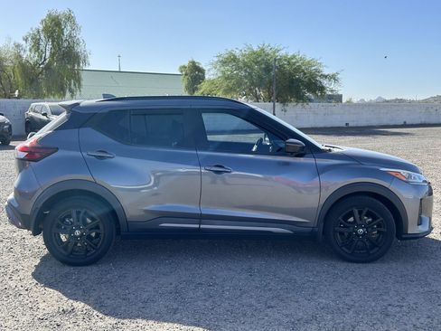 Certified 2021 Nissan Kicks SR w/ SR Premium Package FWD image 4