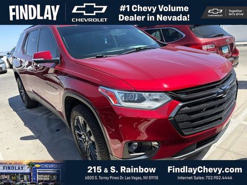 Used 2021 Chevrolet Traverse RS FWD image 1
