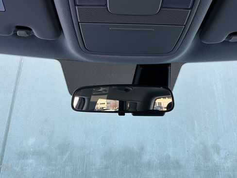 Used 2025 Kia Soul LX w/ LX Technology Package image 16