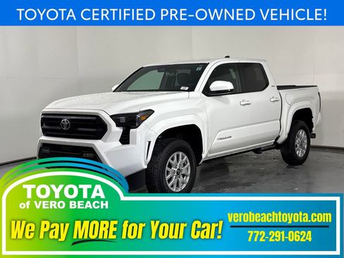 Certified 2025 Toyota Tacoma SR5 AWD/4WD image 1