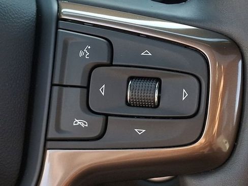Certified 2024 Chevrolet Tahoe High Country AWD/4WD image 23