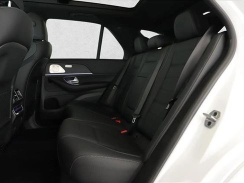 Certified 2025 Mercedes-Benz GLE 580 4MATIC image 17