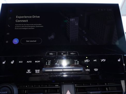 Certified 2025 Toyota bZ4X FWD image 17