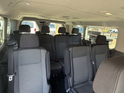 Used 2024 Ford Transit 350 XLT image 22
