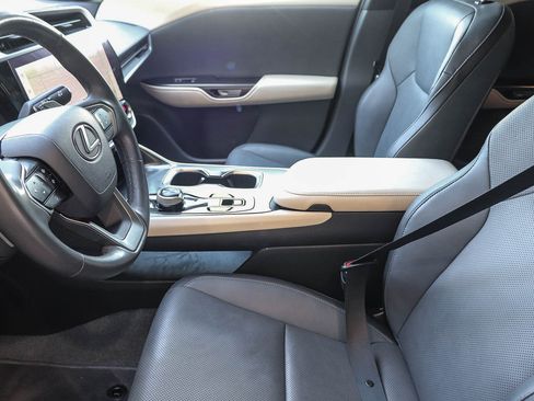 Used 2023 Lexus RZ 450e Premium w/ Technology Package AWD/4WD image 22