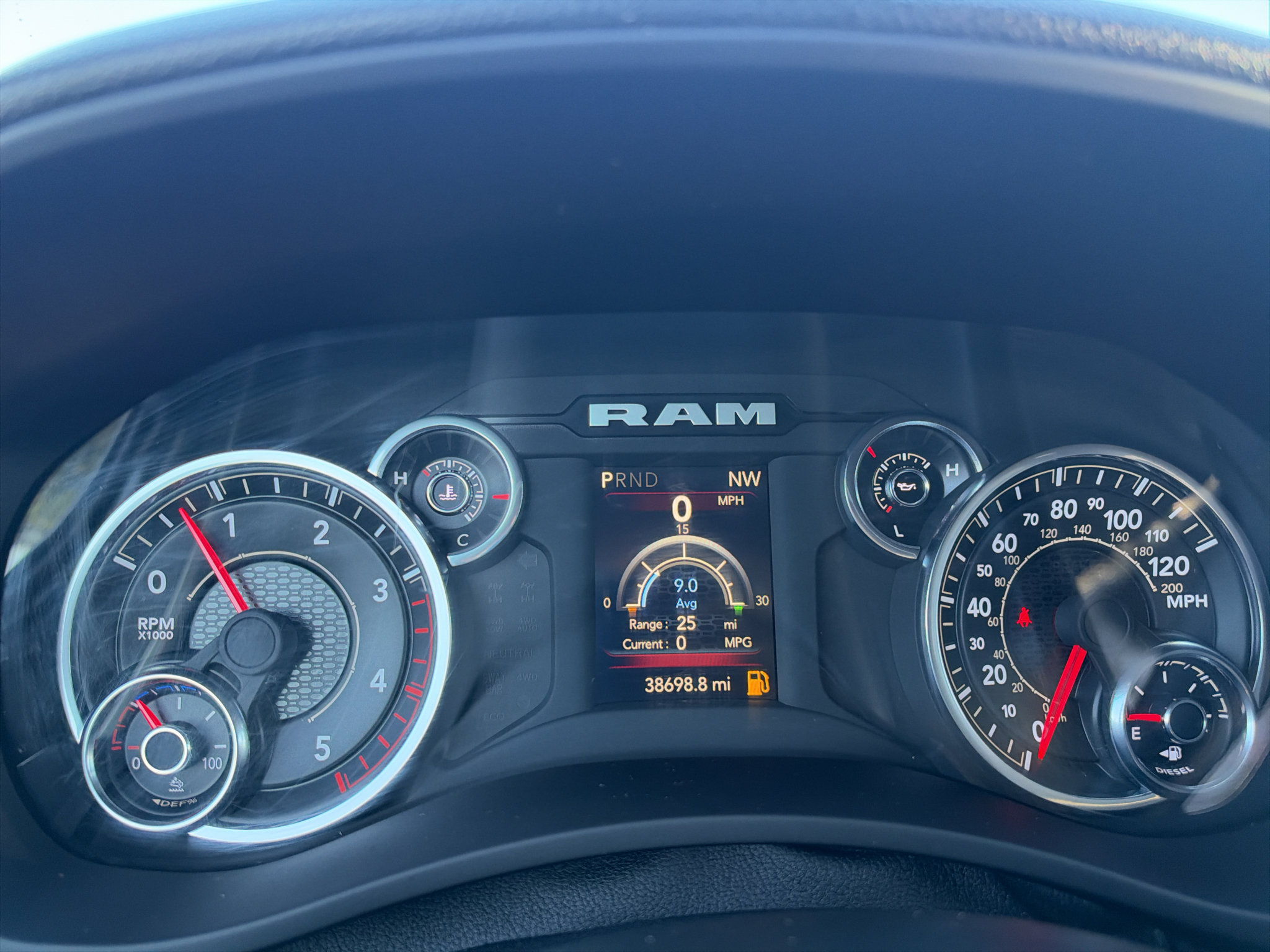 Used 2024 RAM 3500 Tradesman w/ Chrome Appearance Group AWD/4WD image 22