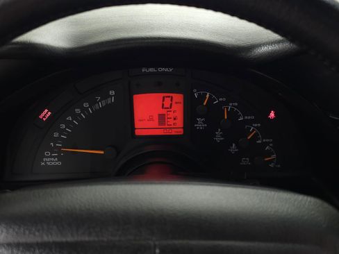 Used 1996 Chevrolet Corvette Coupe image 23