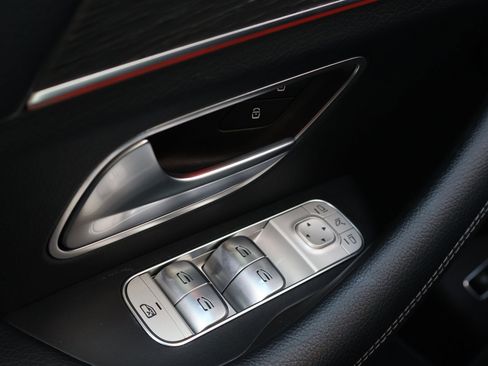 Used 2021 Mercedes-Benz GLE 350 4MATIC image 12