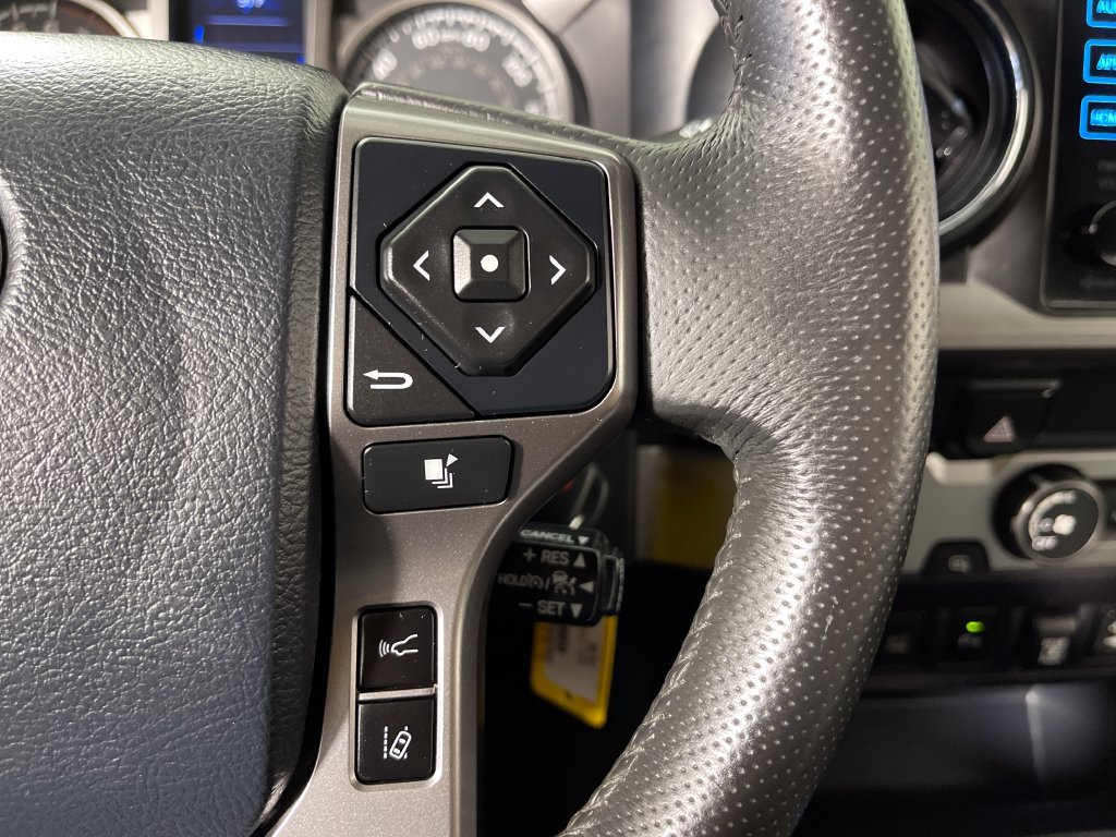 Used 2019 Toyota Tacoma SR5 RWD image 27