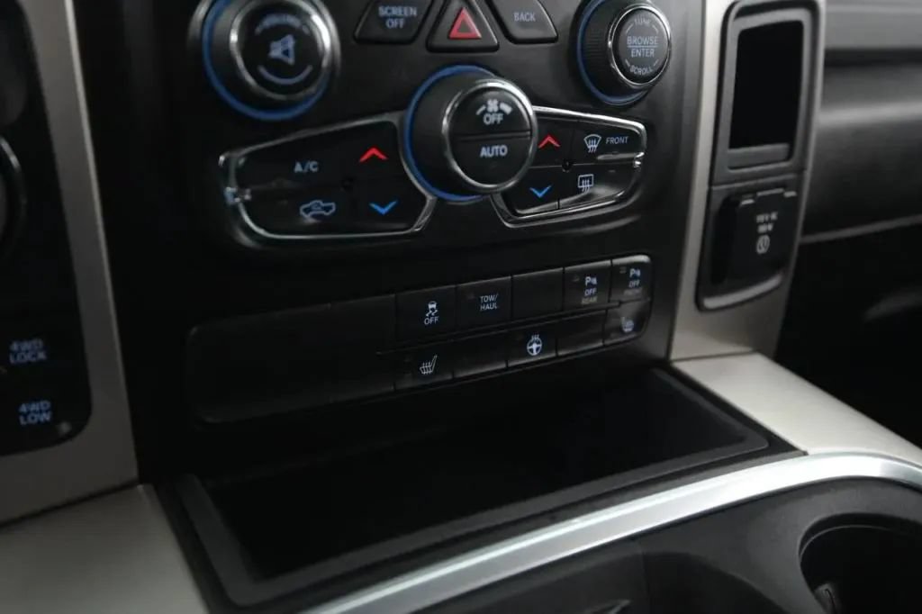 Used 2018 RAM 1500 Big Horn AWD/4WD image 28