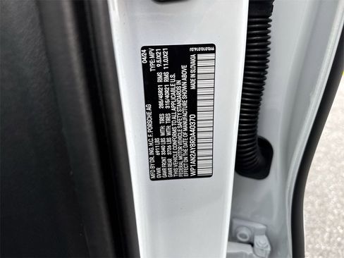 Used 2024 Porsche Cayenne S image 63