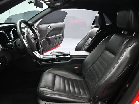 Used 2006 Ford Mustang GT Premium RWD image 8