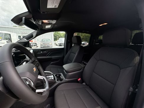 New 2026 Chevrolet Colorado LT RWD image 13