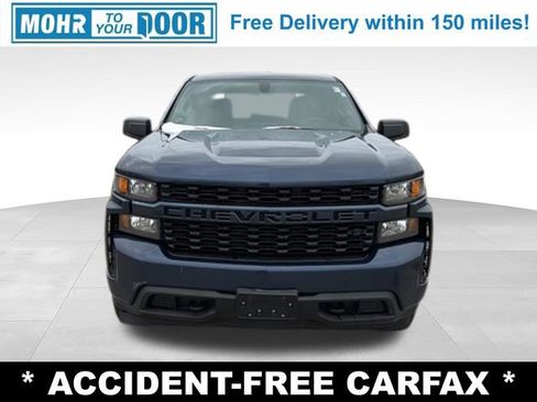 Used 2020 Chevrolet Silverado 1500 Custom w/ Custom Convenience Package AWD/4WD image 11