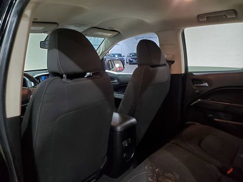 Used 2020 Chevrolet Colorado LT w/ Safety Package image 22