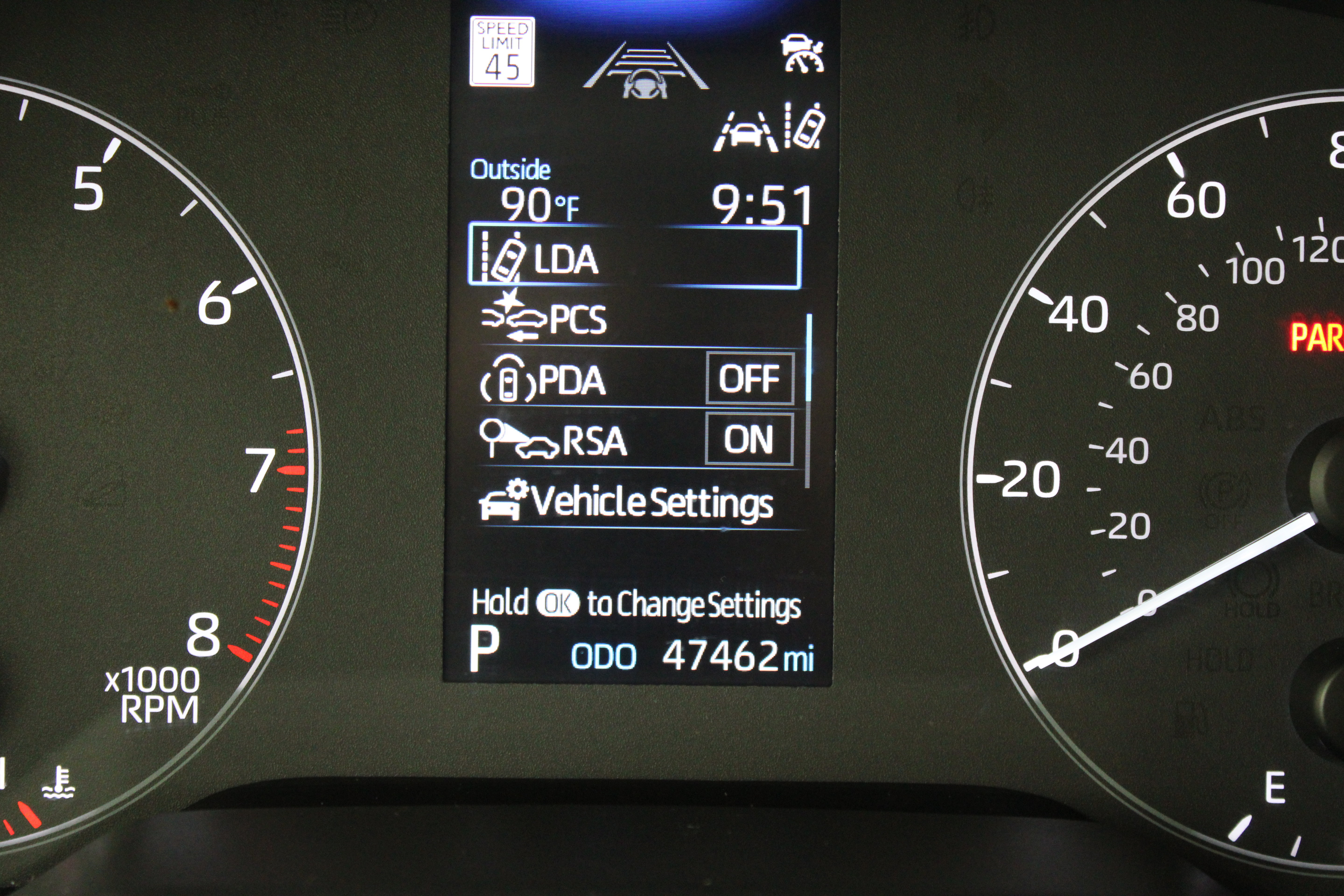 Used 2025 Toyota Corolla LE FWD image 35
