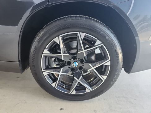 Used 2025 BMW X3 xDrive30i AWD/4WD image 10