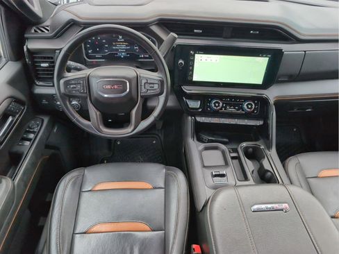 Used 2024 GMC Sierra 2500 AT4 w/ AT4 Premium Plus Package image 27
