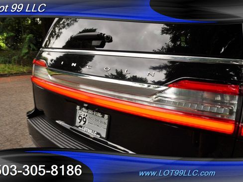 Used 2018 Lincoln Navigator L Reserve w/ Technology Package AWD/4WD image 38