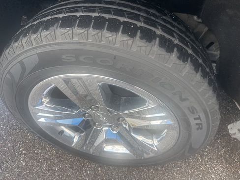 Used 2016 Chevrolet Tahoe LT w/ Luxury Package image 9