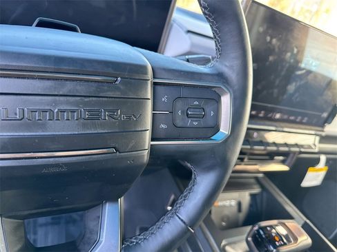 Used 2025 GMC Hummer EV 3X w/ LPO, Sport Package image 18