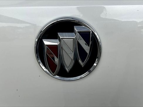 Used 2021 Buick Encore GX Preferred image 29