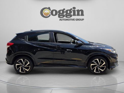 Used 2019 Honda HR-V Sport image 6