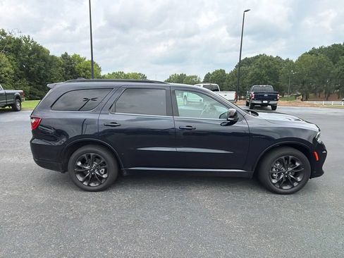 Used 2023 Dodge Durango R/T RWD image 12