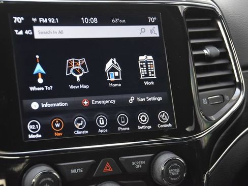 Used 2021 Jeep Grand Cherokee Limited image 22