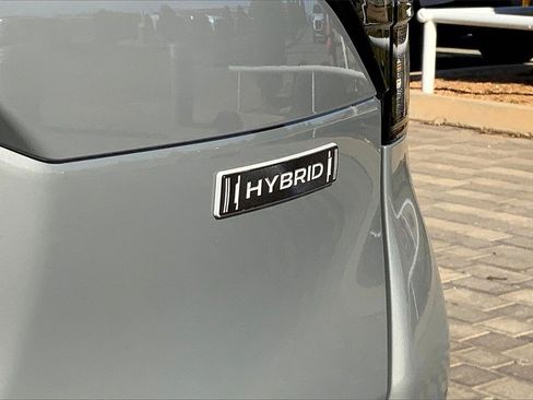 New 2025 Subaru Forester Limited image 9