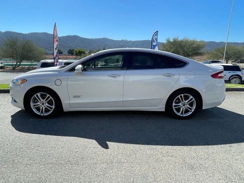 Used 2016 Ford Fusion Energi Titanium w/ Driver Assist Package image 8