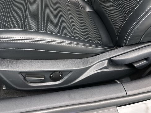 Used 2024 Ford Mustang GT Premium RWD image 13