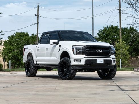 Used 2024 Ford F150 Lariat w/ FX4 Off-Road Package AWD/4WD image 2