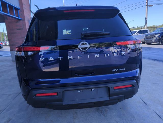 Used 2024 Nissan Pathfinder SV AWD/4WD image 6