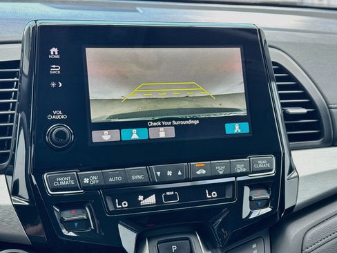 Used 2024 Honda Odyssey EX-L image 10