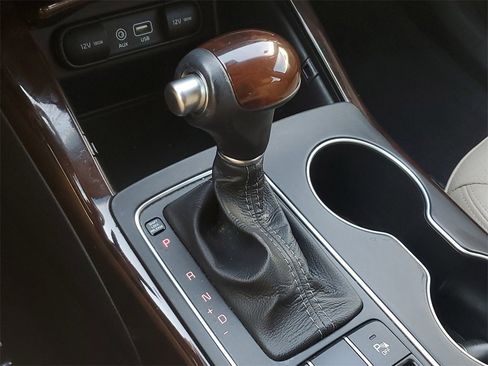 Used 2016 Kia Sorento EX image 32