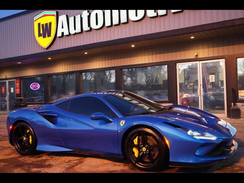 Used 2021 Ferrari F8 Tributo image 7