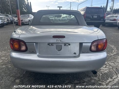 Used 2000 MAZDA MX-5 Miata image 6