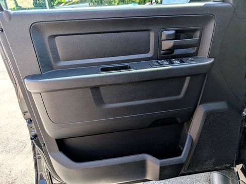 Used 2017 RAM 1500 Tradesman w/ Popular Equipment Group image 38