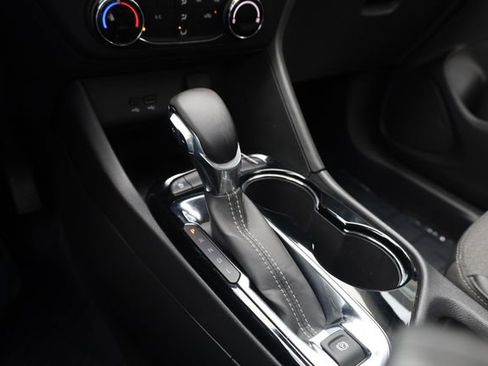 Used 2025 Buick Encore GX Preferred image 21