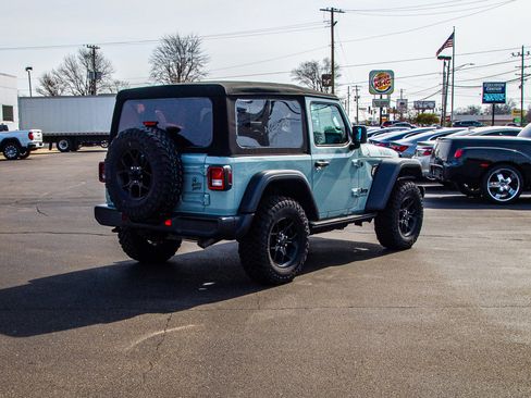 Used 2024 Jeep Wrangler Willys image 7