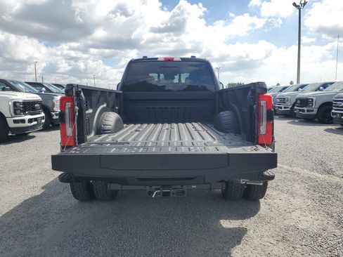 New 2026 Ford F450 Platinum w/ FX4 Off-Road Package image 8