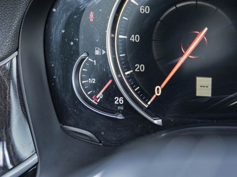 Used 2019 BMW 740i 740i w/ M Sport Package image 44