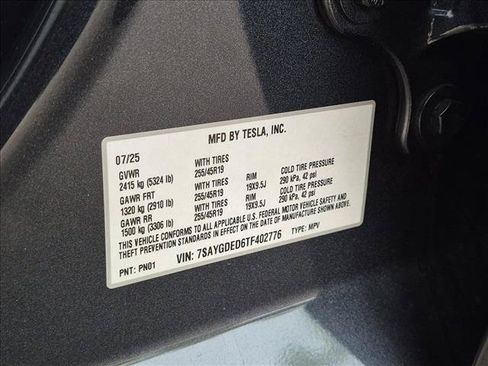 Used 2026 Tesla Model Y 2WD image 15