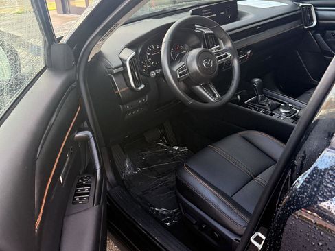 Used 2025 MAZDA CX-50 AWD 2.5 Turbo w/ Cargo Package image 9