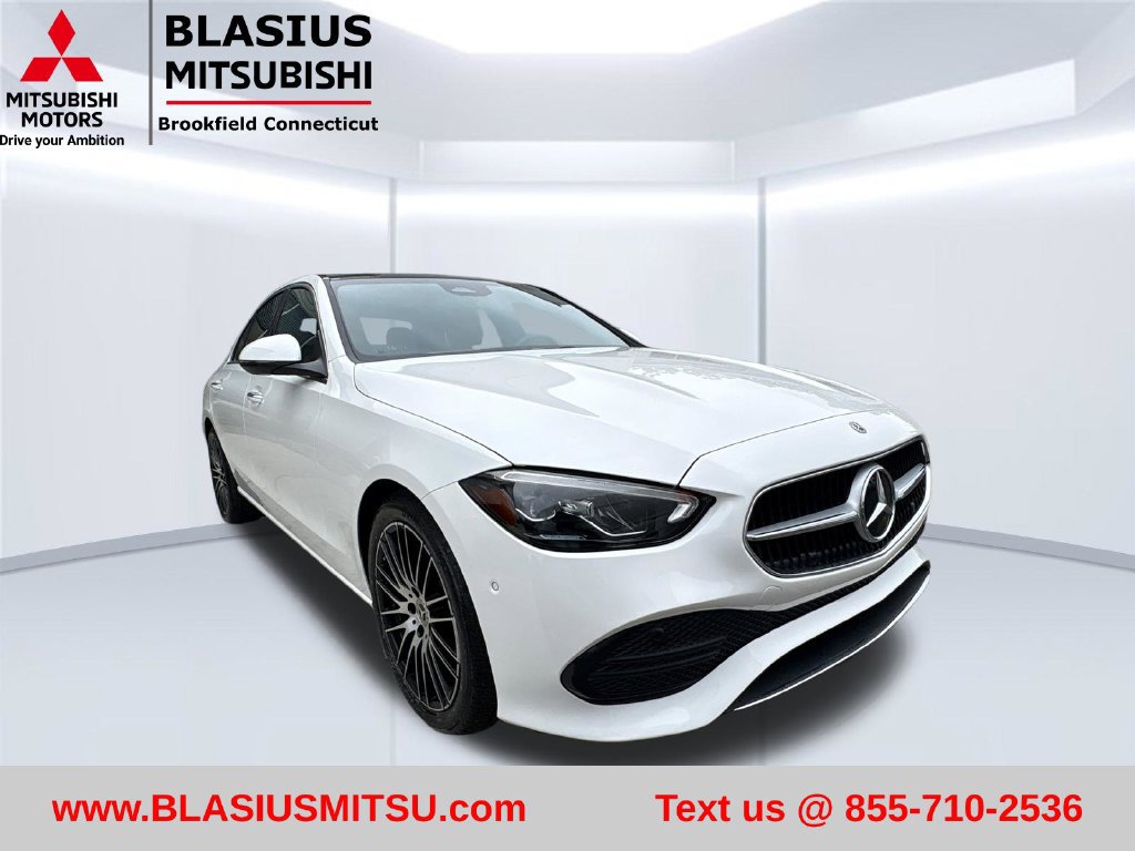 Used 2023 Mercedes-Benz C 300 4MATIC Sedan image 5