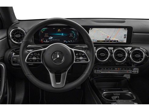 Used 2022 Mercedes-Benz A 220 image 25