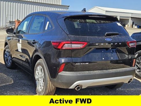 New 2026 Ford Escape Active image 3
