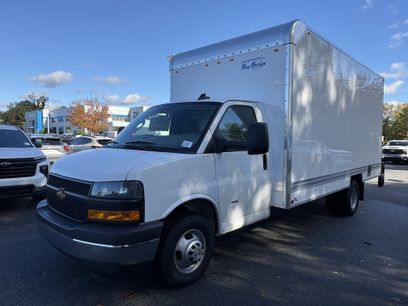 New 2025 Chevrolet Express 3500 w/ Power Convenience Package